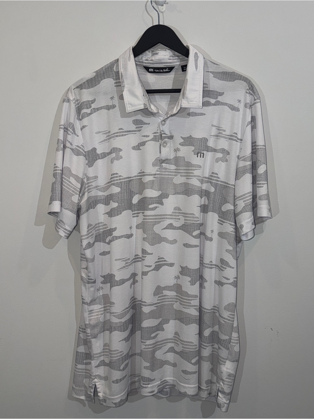 Travis Mathew Men’s White Gray Camo Performance Polo